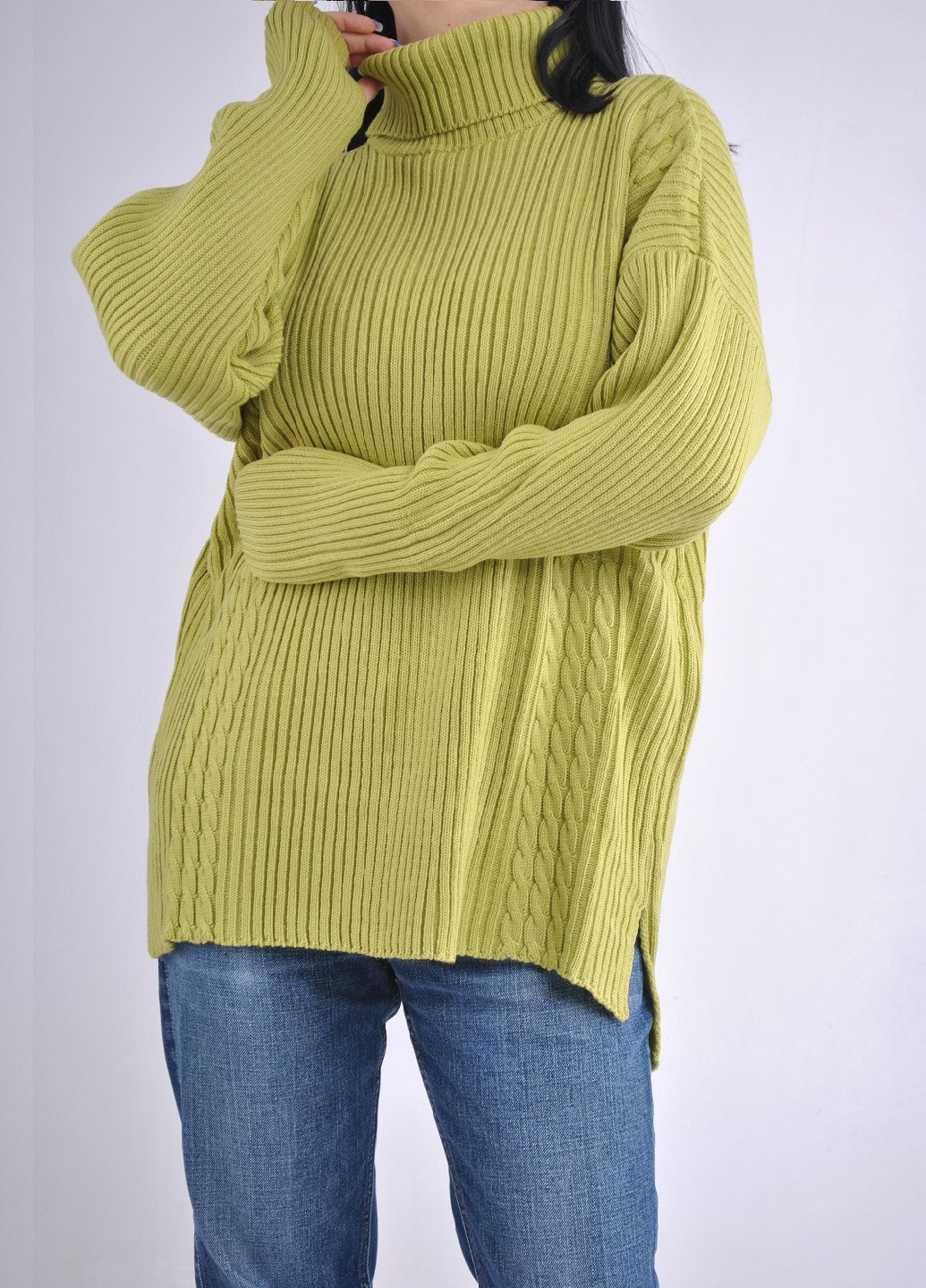 Зеленый зимний удлиненный свитер-туника Berta Lucci