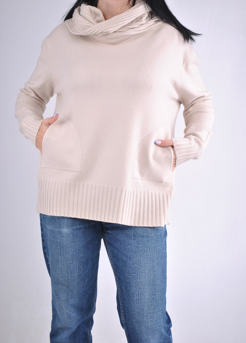 Молочный демисезонный свитер с хомутом Wool & Cashmere