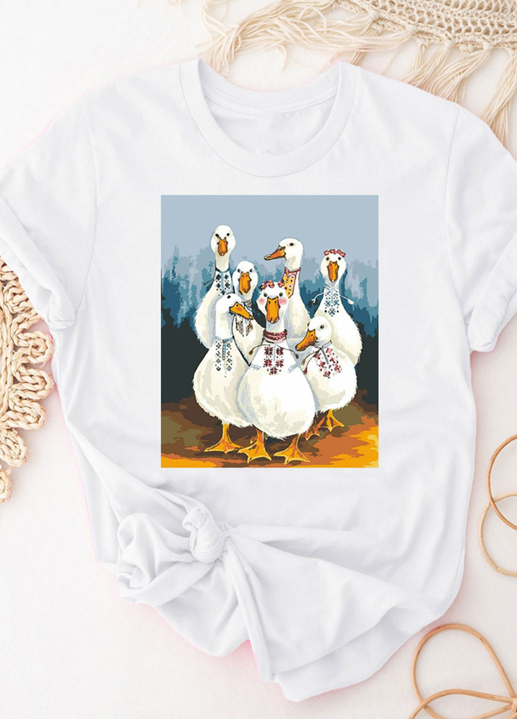 Біла демісезон футболка жіноча біла geese in embroidered shirts Katarina Ivanenko