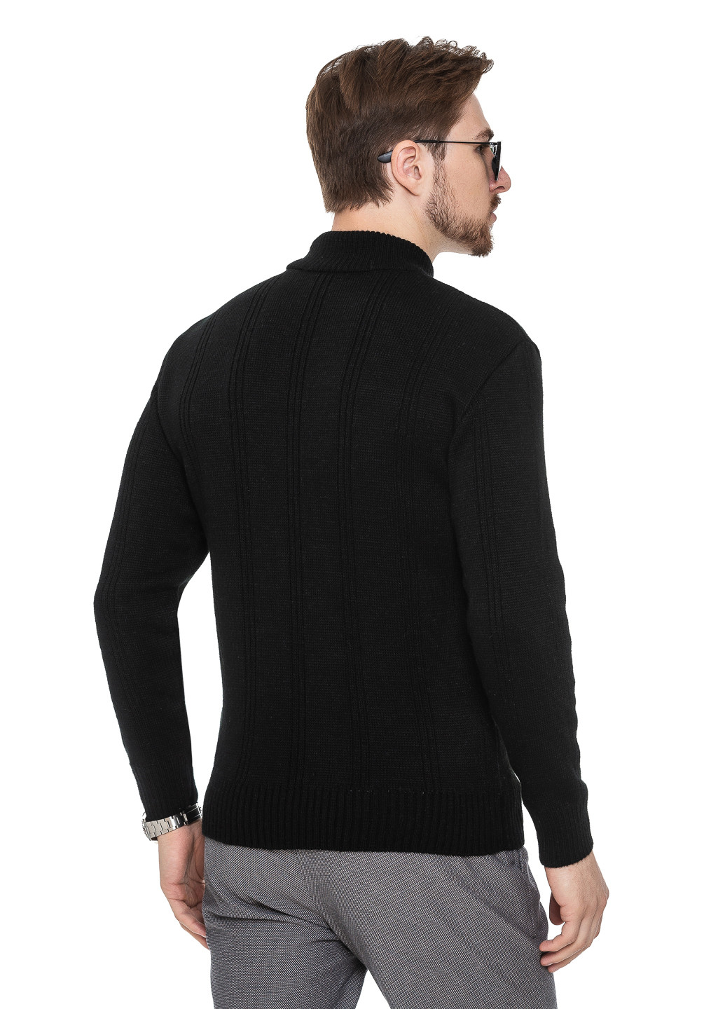 Чорний светр з коміром стійка «авіатор» SVTR