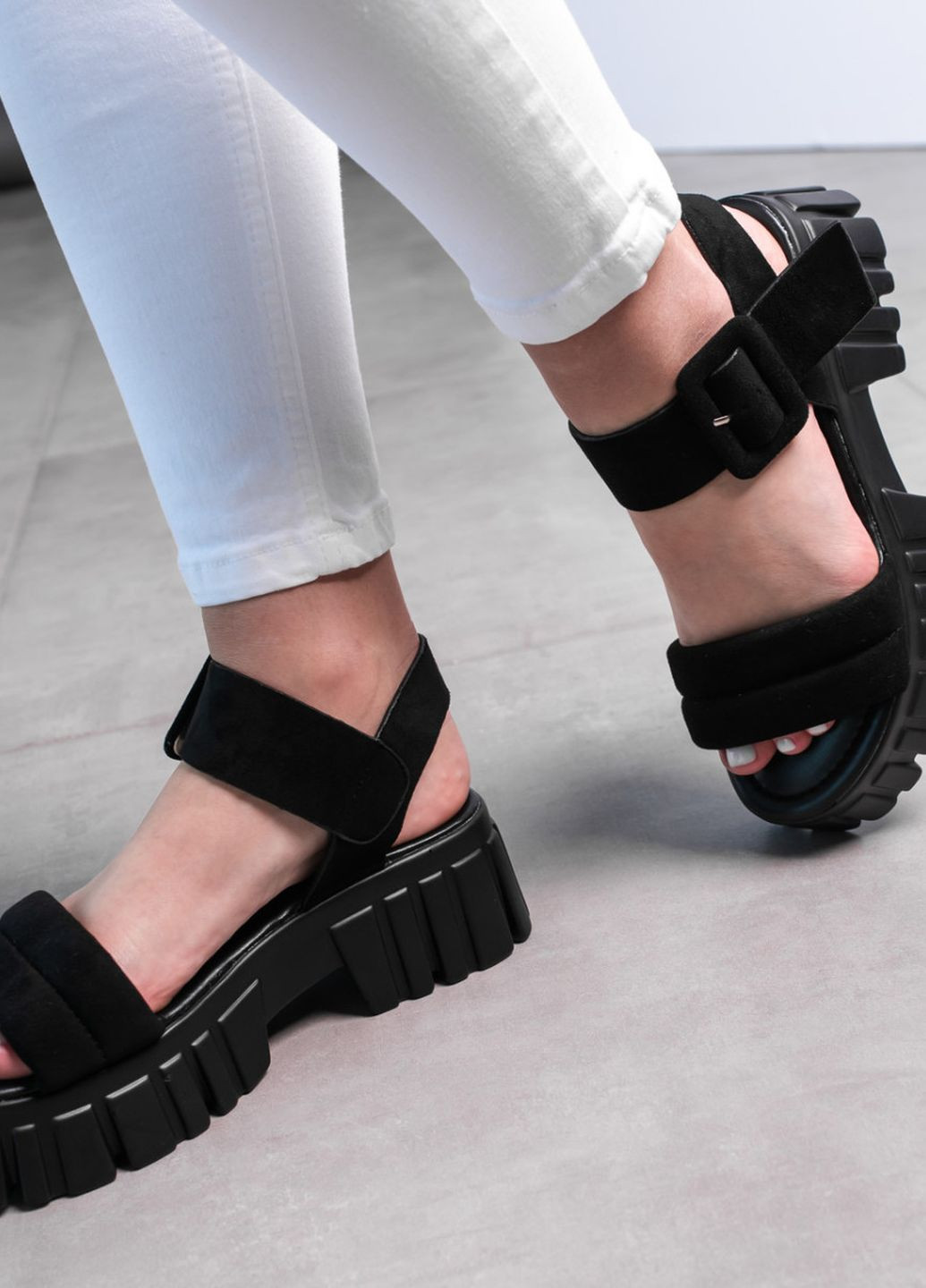 Жіночі сандалі Fern 3620 37 розмір 24 см чорні Fashion (267890757)