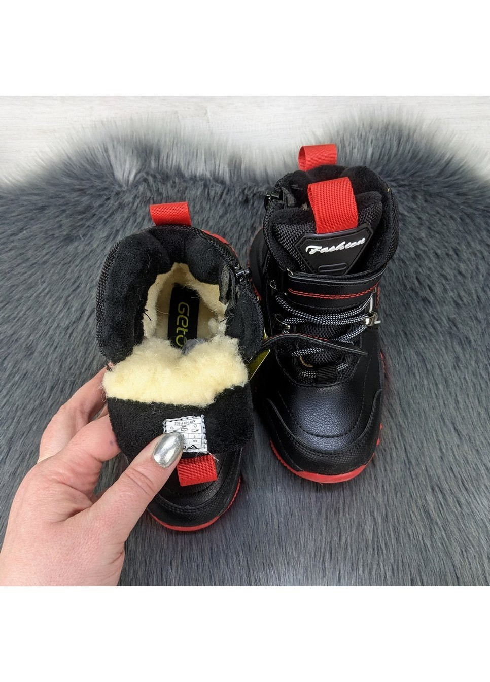 Черные повседневные зимние ботинки зимние детские черные Gelteo