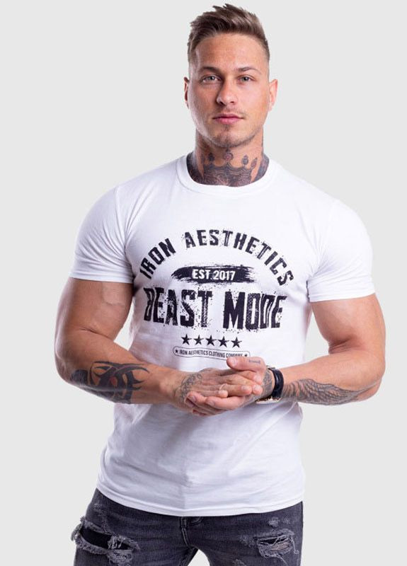 Белая черно-белая мужская футболка BUTZ