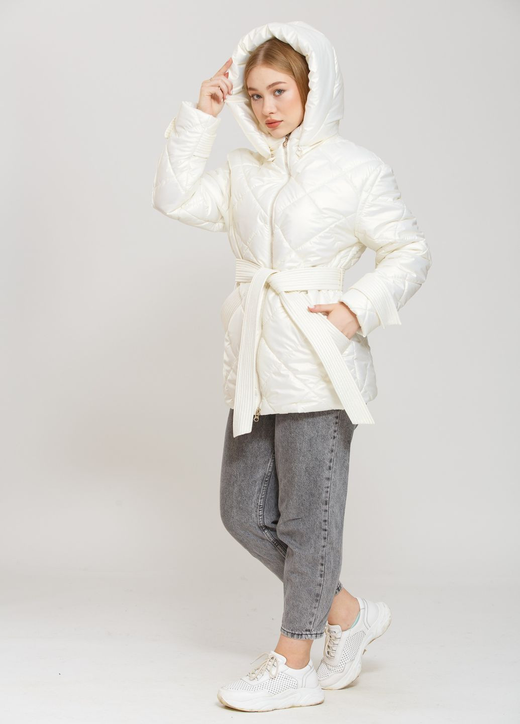 Белая демисезонная куртка белый демисезон повседневный Alberto Bini