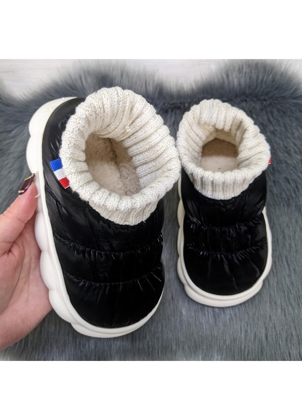 Черные тапочки чуни детские высокие Lion