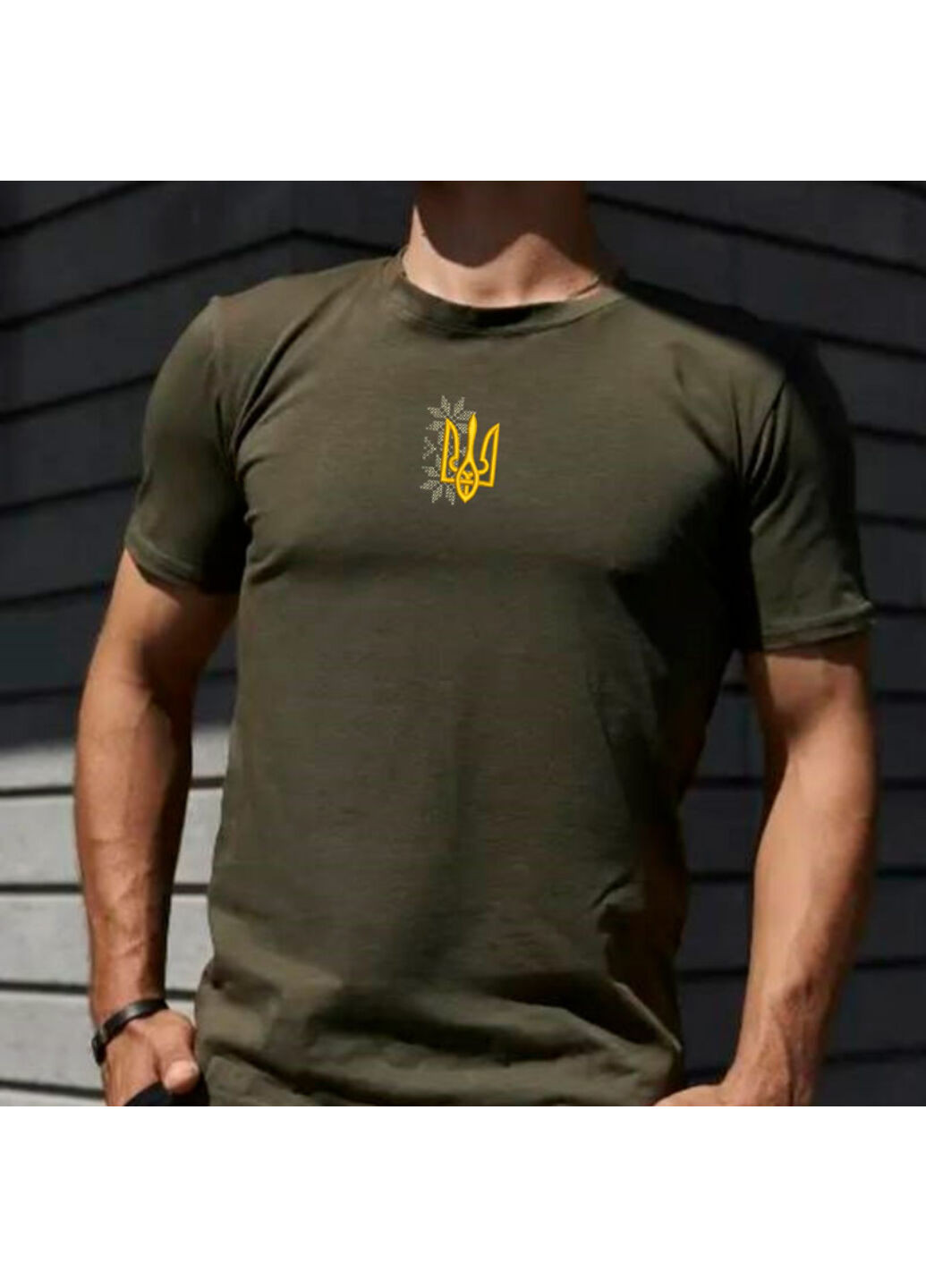 Хаки (оливковая) футболка з вишивкою тризуба 01-1 мужская хаки 3xl No Brand