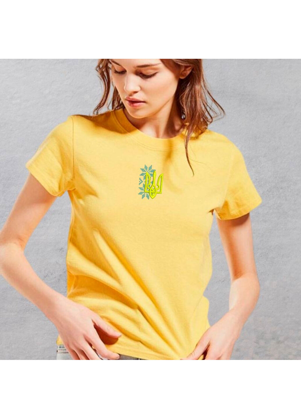 Желтая футболка з вишивкою тризуба 02-4 женская желтый xl No Brand