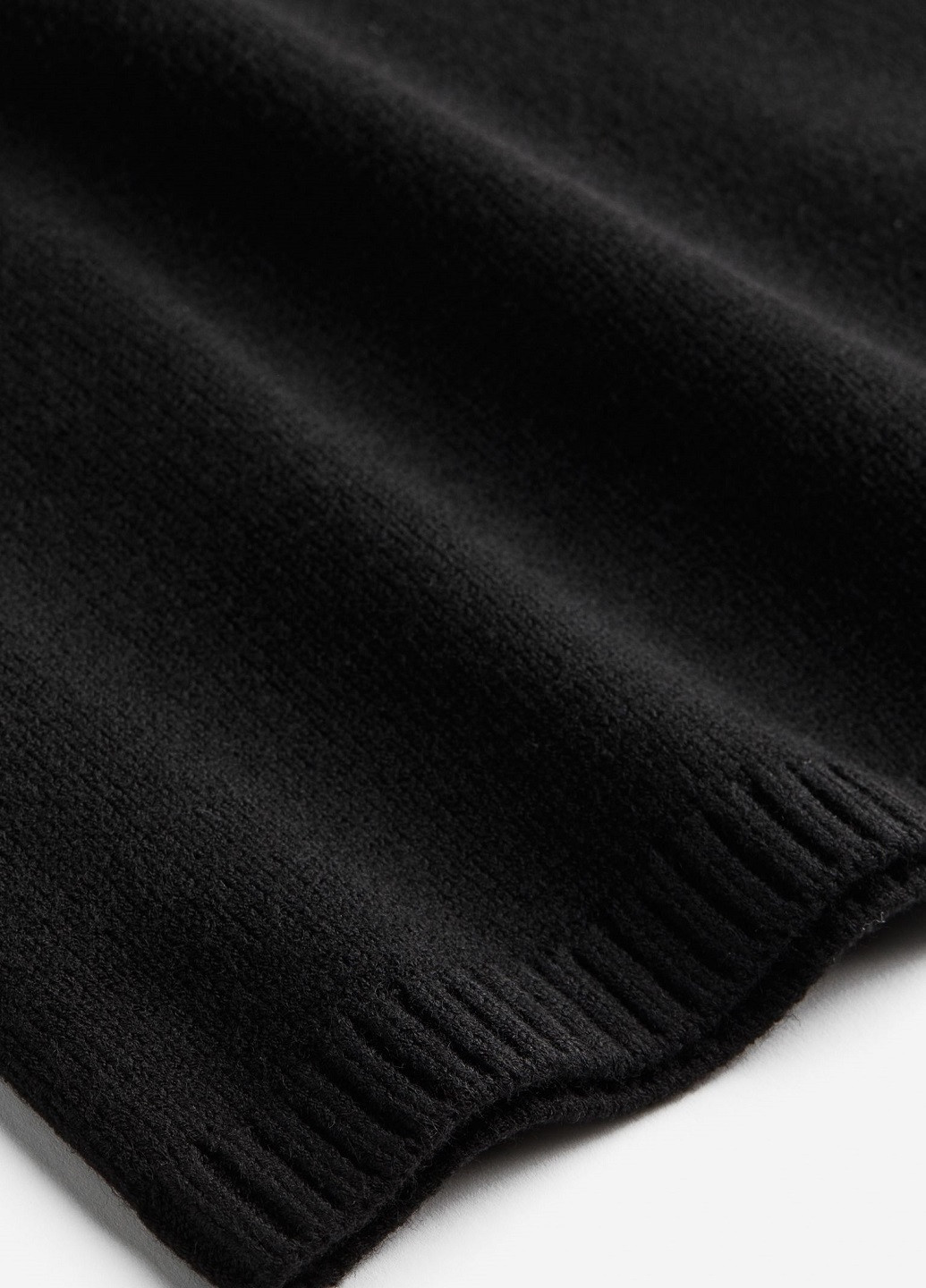 Чорна кежуал сукня H&M однотонна