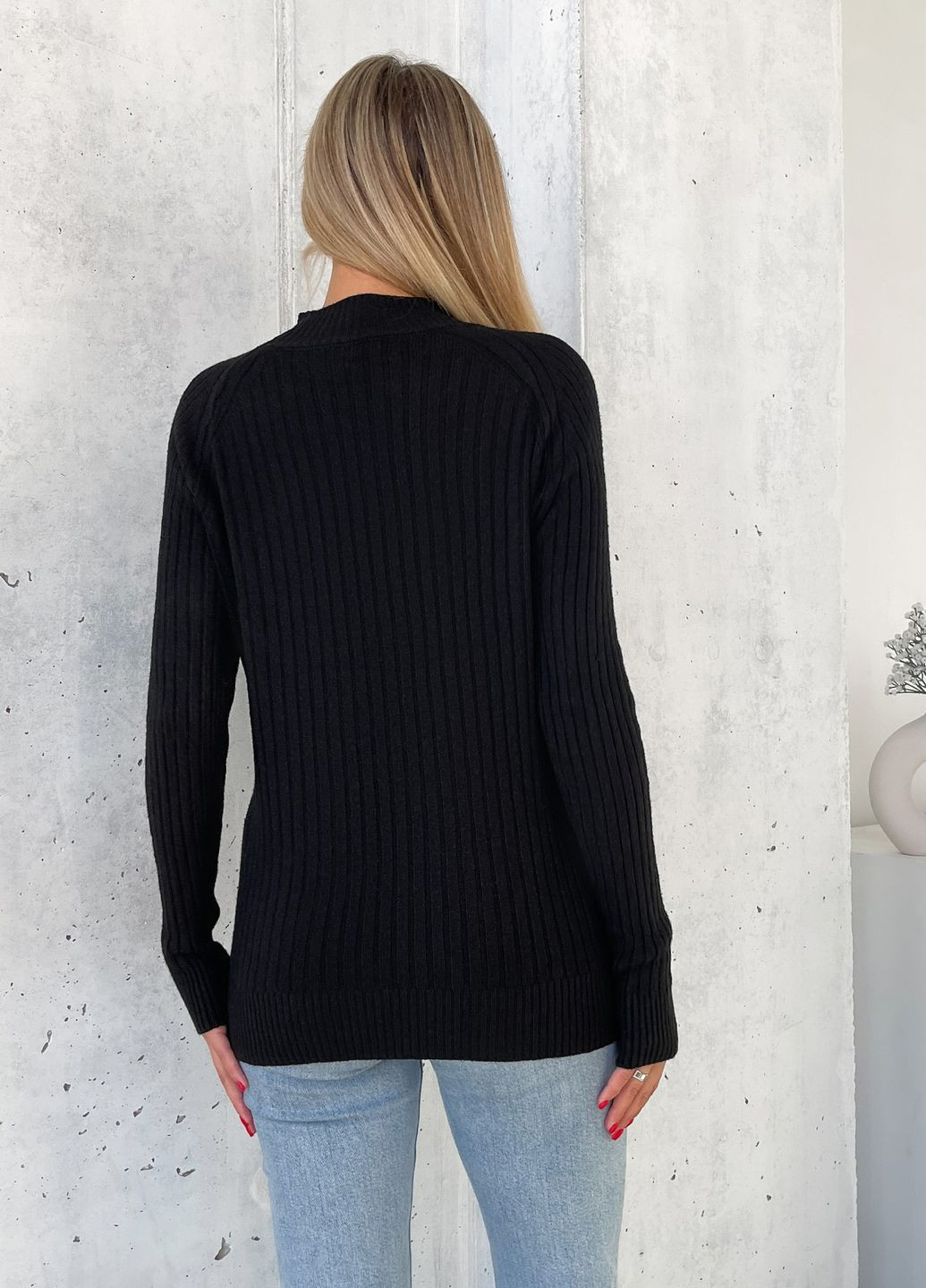 Черный зимний свитера ISSA PLUS WN20-576