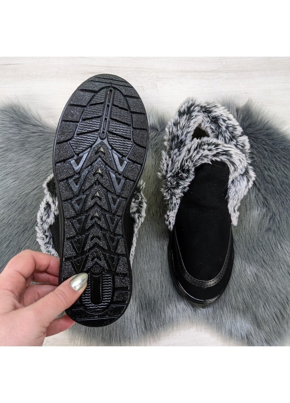 Зимние ботинки женские зимние черные замшевые Litma из искусственной замши