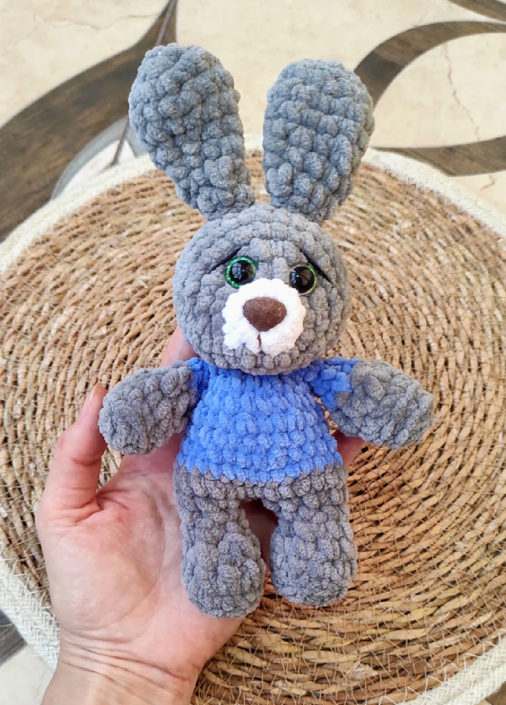 Вязаный зайчик, мягкая игрушка детям Handmade 26034 (268752709)