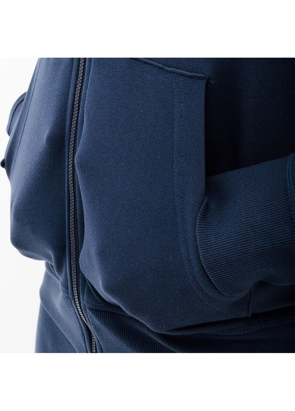 Синяя демисезонная мужская куртка essentials stacked logo fz синий New Balance