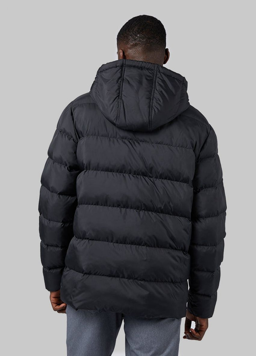 Черная зимняя куртка 32 Degrees зимова M4074P black