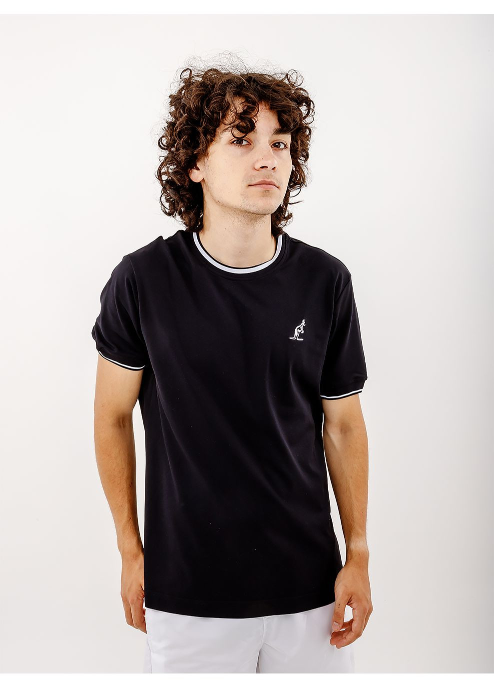 Черная мужская футболка one stripe tee tech-pique' r-fit черный Australian