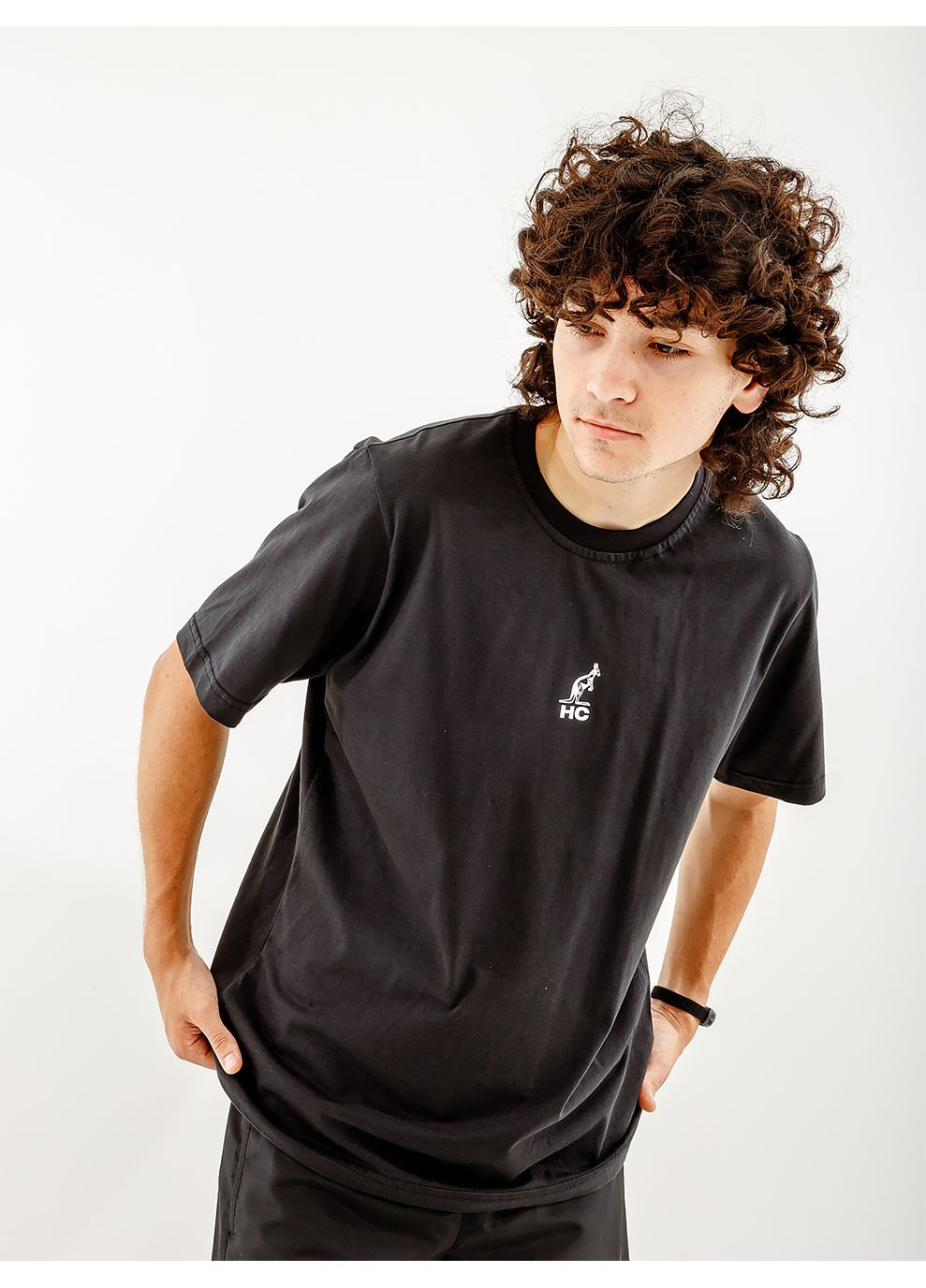 Черная мужская футболка mixing chaos cotton t-shirt черный Australian