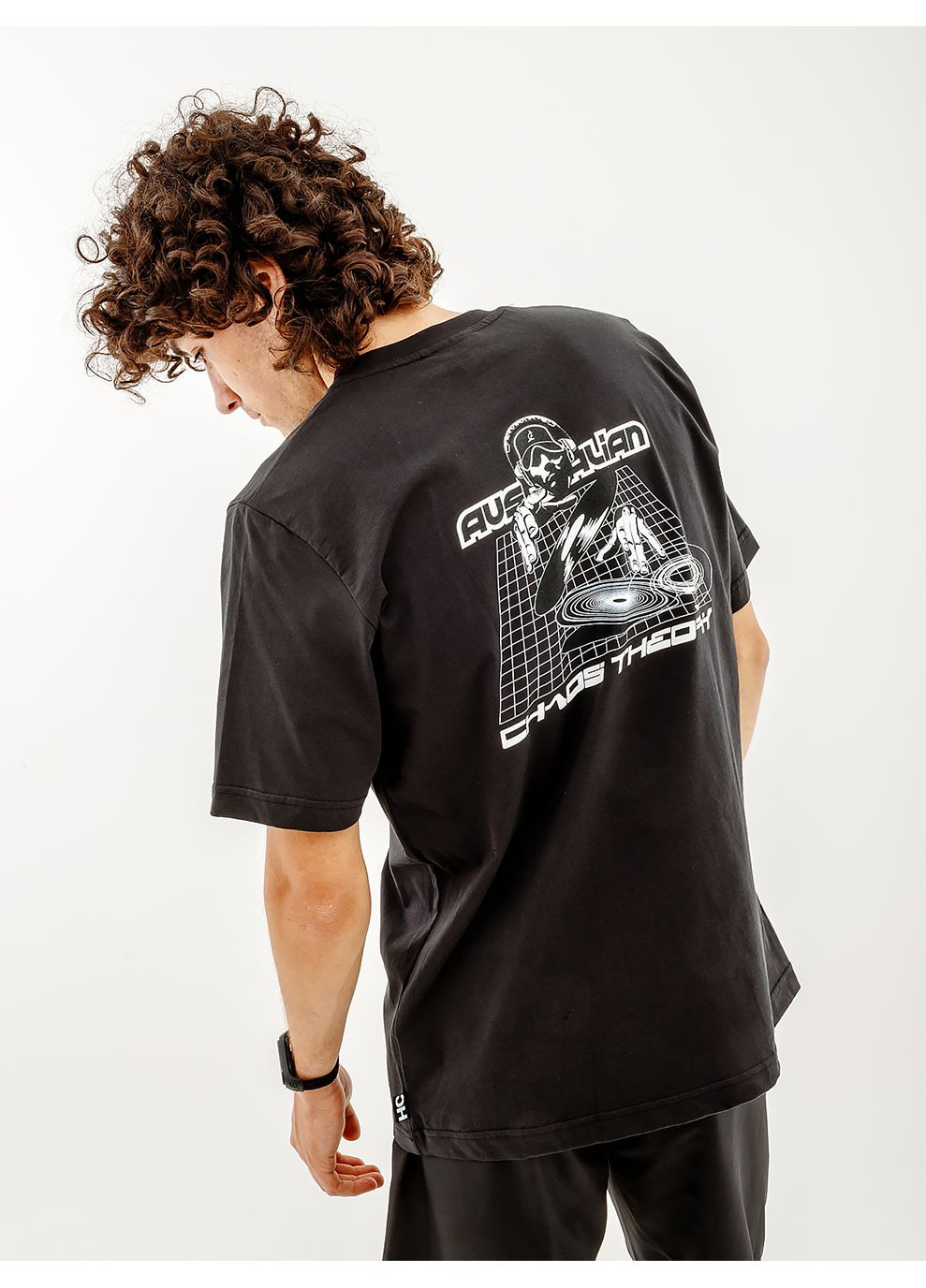 Черная мужская футболка mixing chaos cotton t-shirt черный Australian