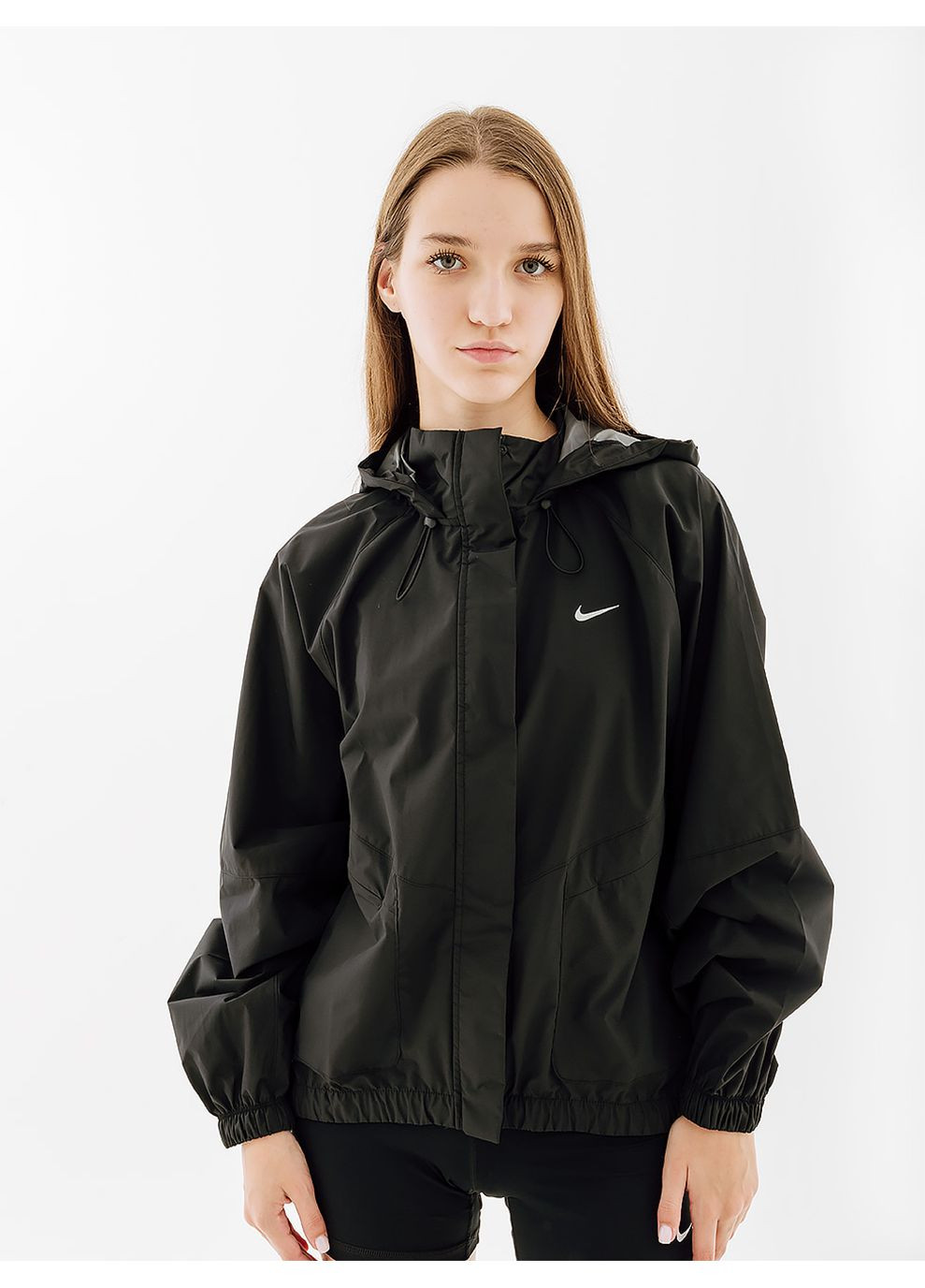 Чорна демісезонна жіноча куртка swift sf jkt чорний Nike