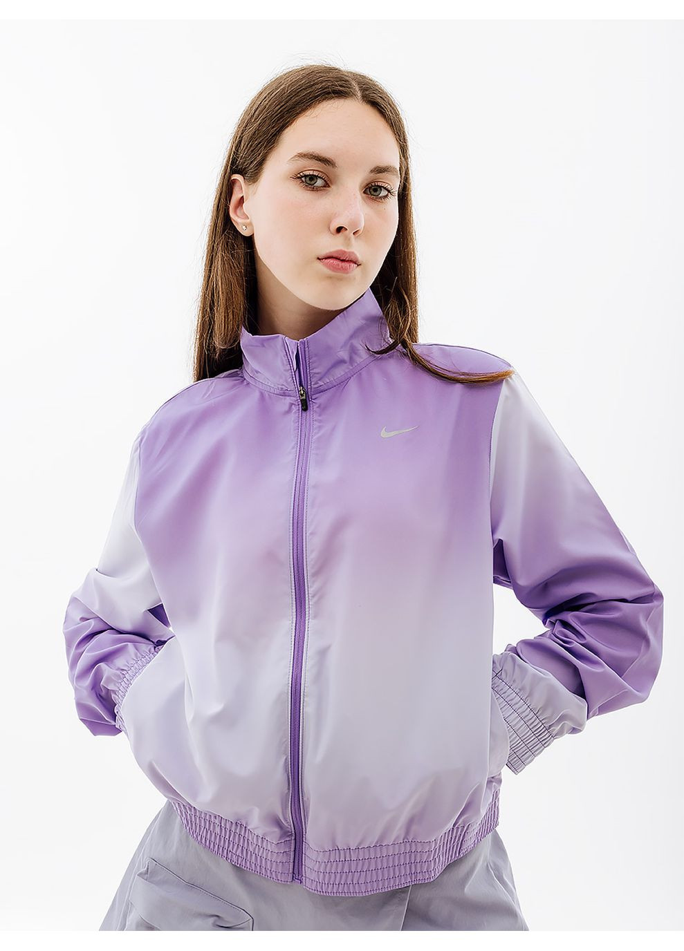 Фіолетова демісезонна жіноча куртка w nk swsh run prnt jkt фіолетовий Nike