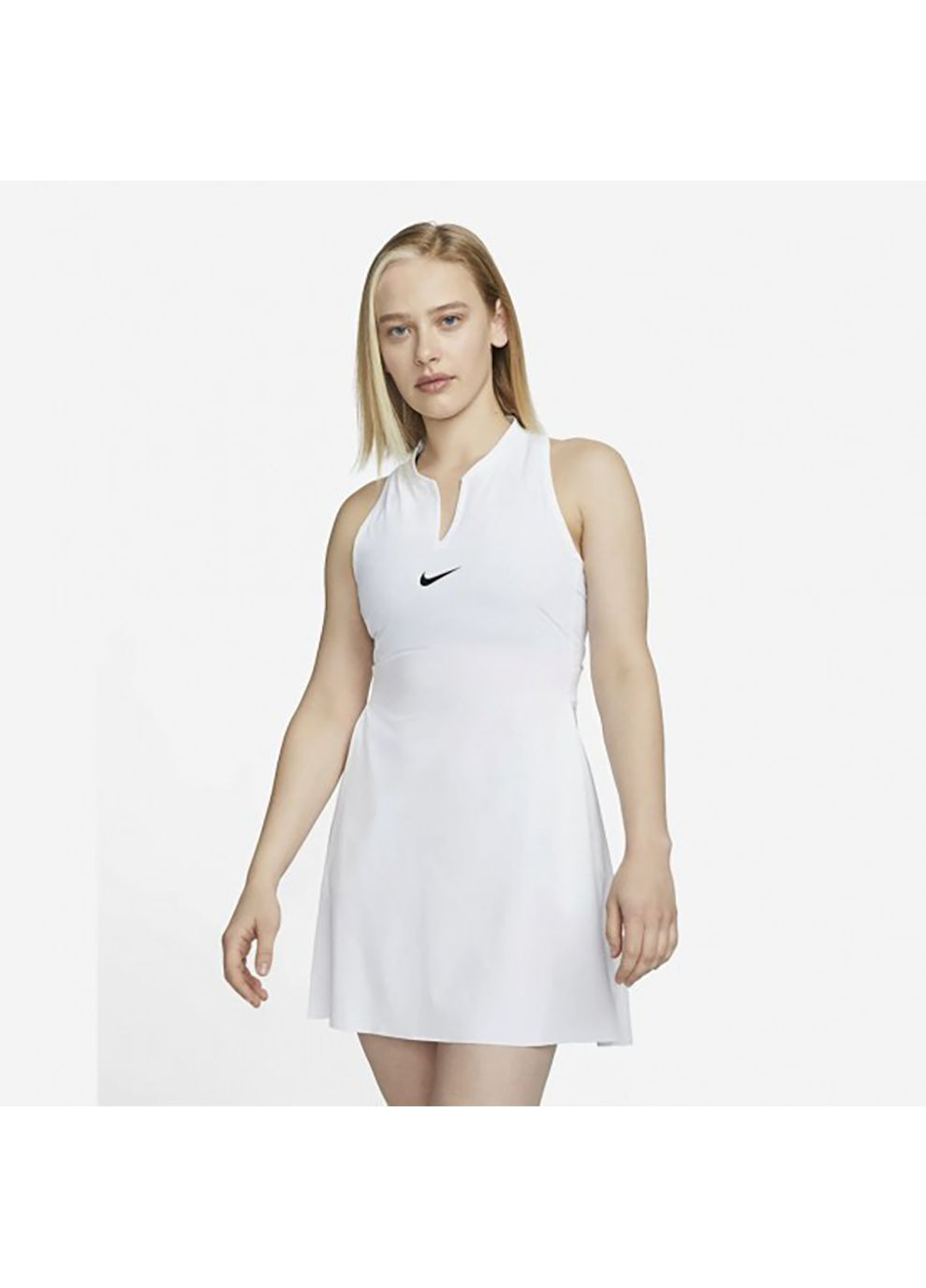 Белое спортивное женское платье df advtg dress белый Nike однотонное