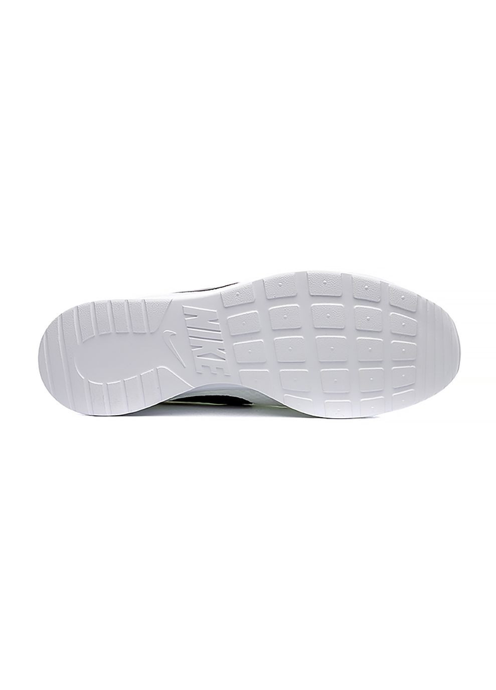 Белые демисезонные мужские кроссовки tanjun белый Nike