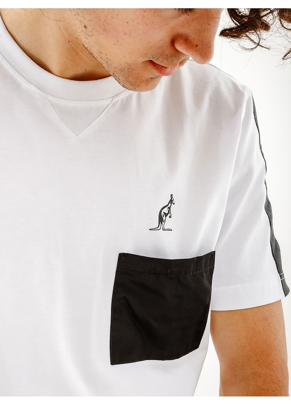 Белая мужская футболка impact cotton t-shirt белый Australian