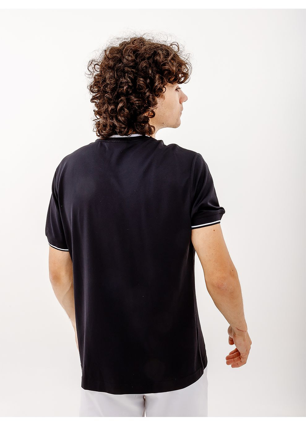Черная мужская футболка one stripe tee tech-pique' r-fit черный Australian