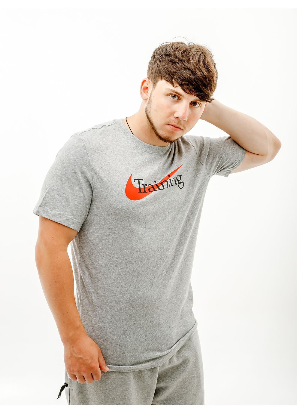Сіра чоловіча футболка m nk dfc tee sw training сірий Nike