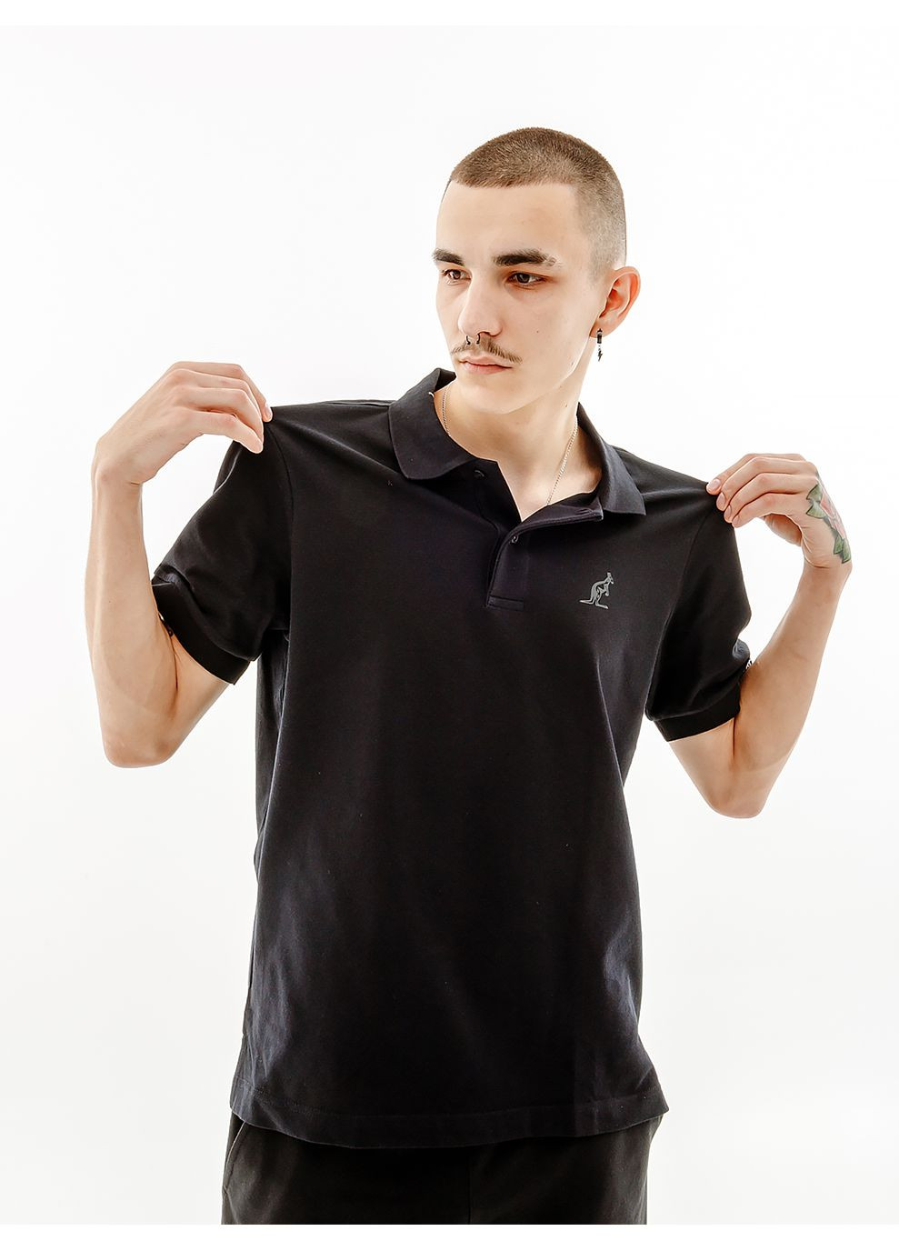 Чорна чоловіча футболка logos polo pique' el r-fit чорний Australian