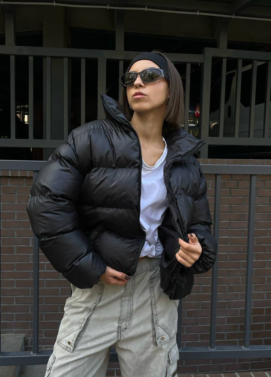 Чорна зимня жіноча коротка зимова куртка з утяжками без капюшона ZF inspire