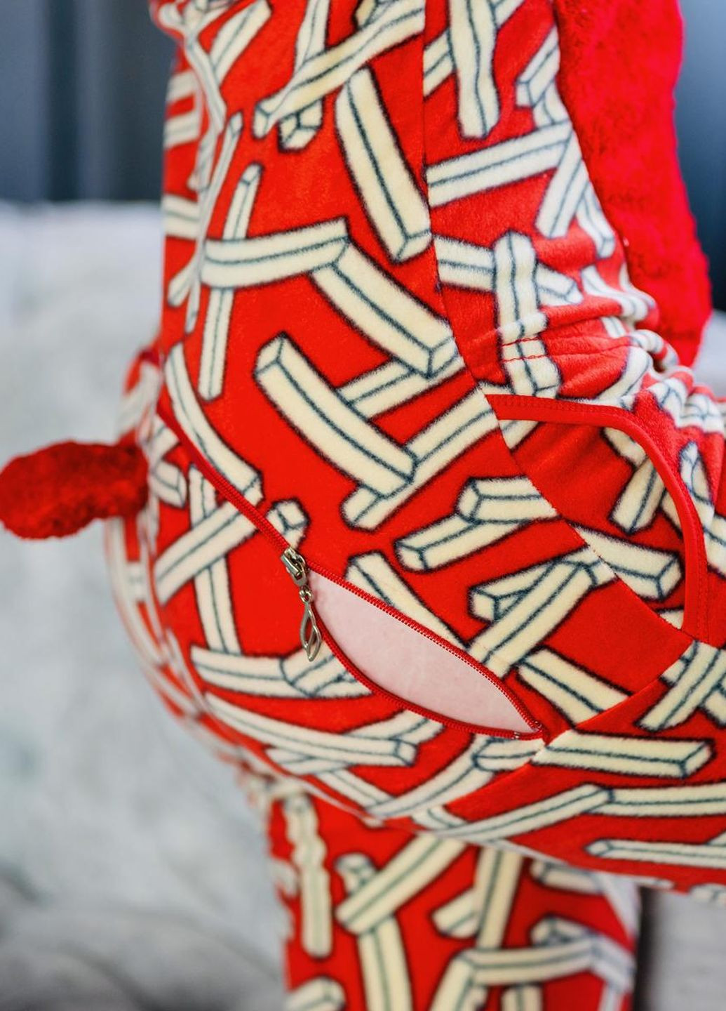 Красная зимняя пижама комбинезон Pijamoni Попожама палички (комбінезон з карманом на попі, піджамоні) - кигурумі