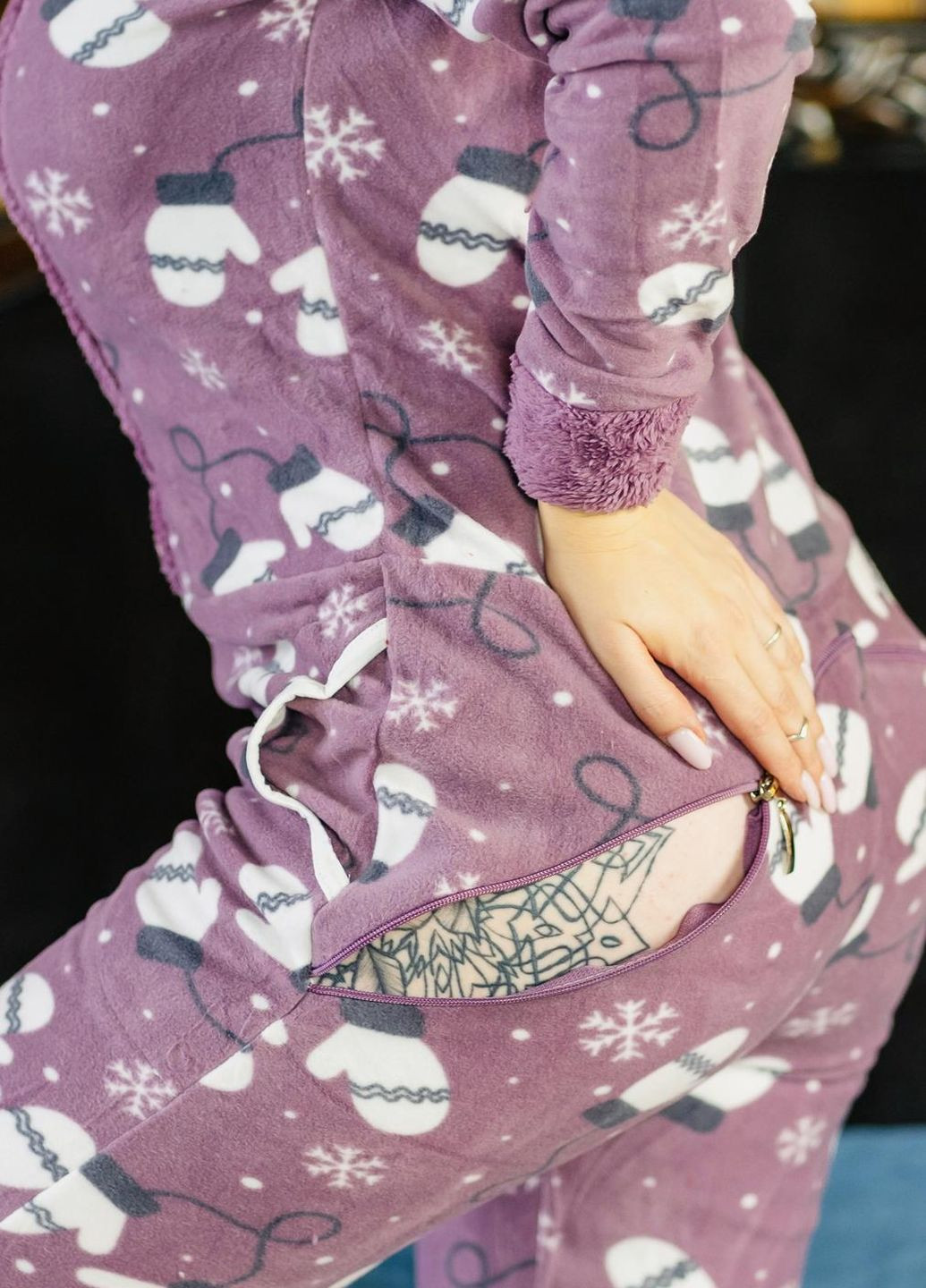 Светло-фиолетовая зимняя пижама комбинезон Pijamoni Попожама рукавичка (комбінезон з карманом на попі, піджамоні) - кигурумі