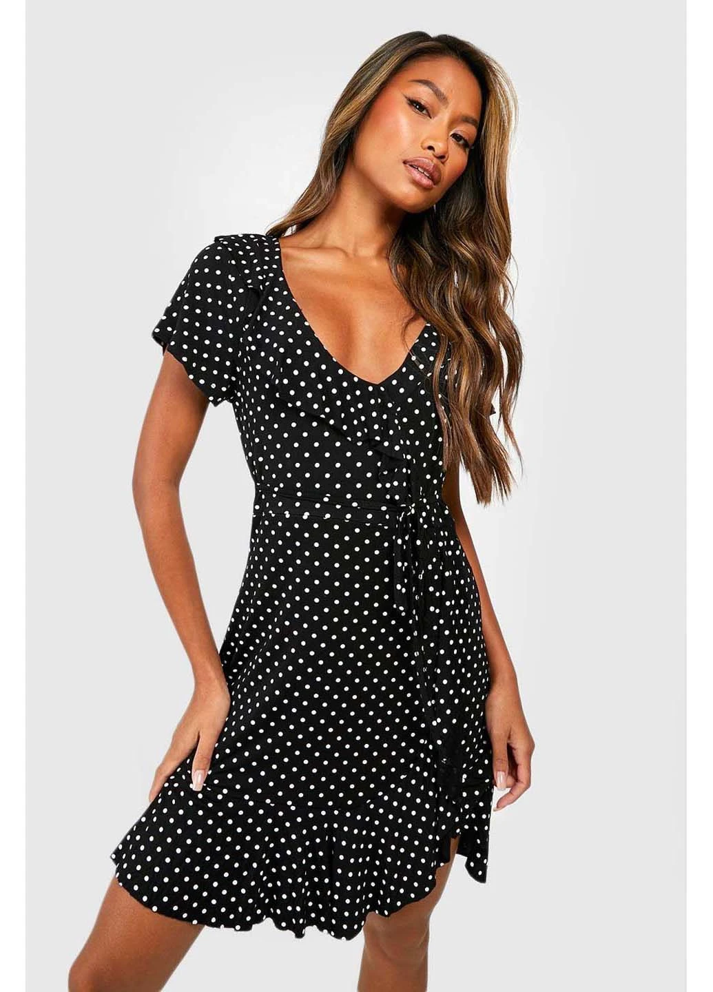 Черное повседневный платье Boohoo в горошек