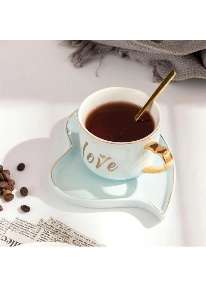 Чашка з ложкою та блюдцем 6909 200 мл блакитна No Brand (269135551)