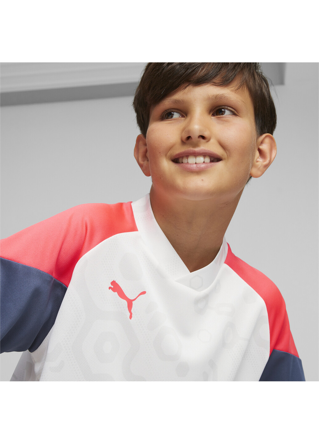 Біла демісезонна футболка individualcup youth football jersey Puma