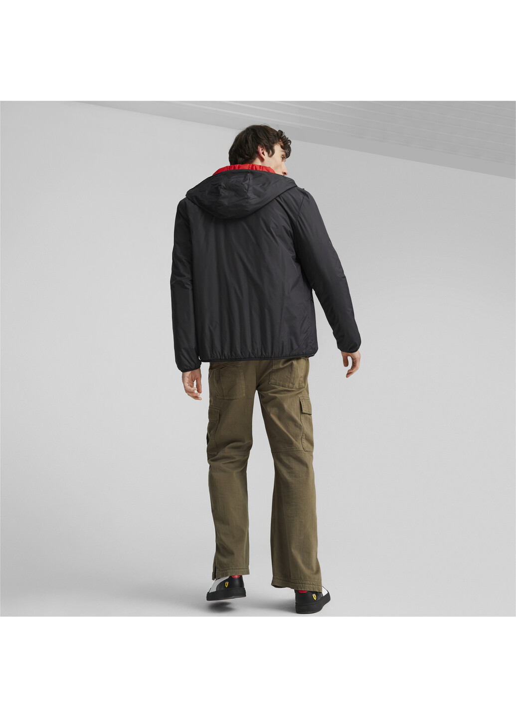Черная демисезонная куртка scuderia ferrari style reversable padded jacket Puma