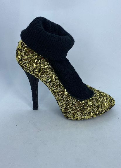 Туфли Dolce & Gabbana на высоком каблуке с пайетками