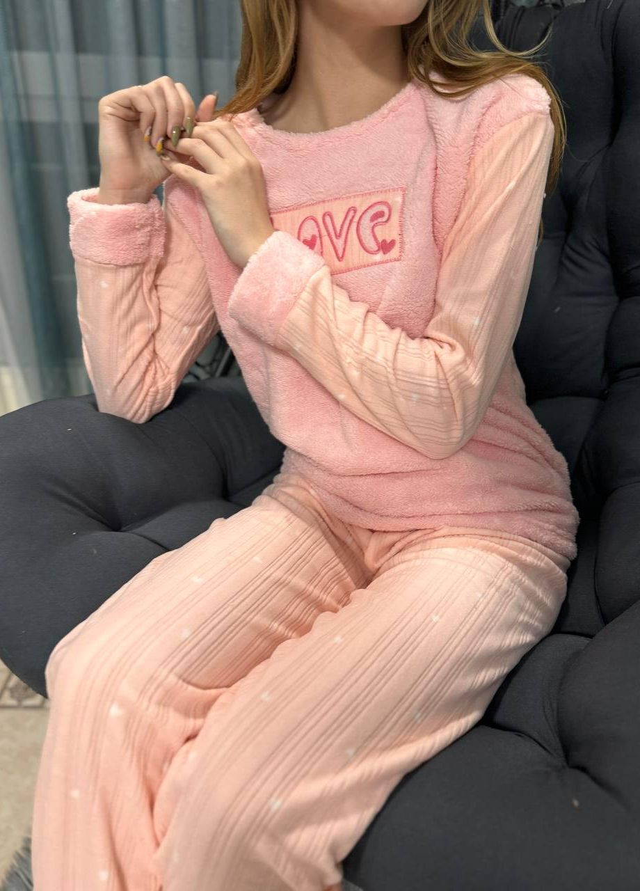 Розовая зимняя пижама женская "" love флис, пудровая r5 кофта + брюки Favor
