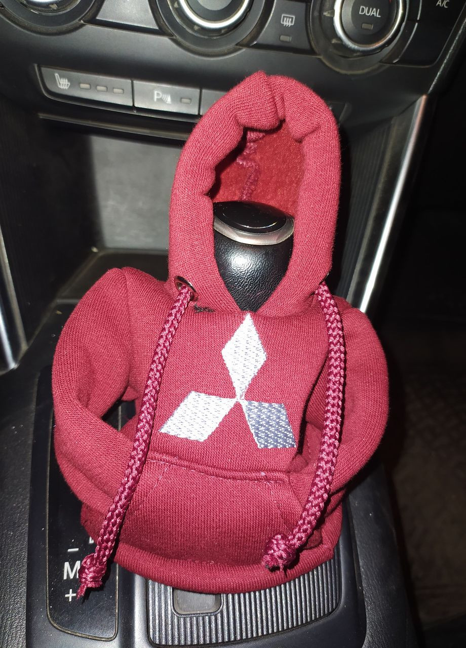 Чехол кофта Худи аксессуар на КПП Car Hoodie мицубиси (10070-15) No Brand Mitsubishi (269803137)