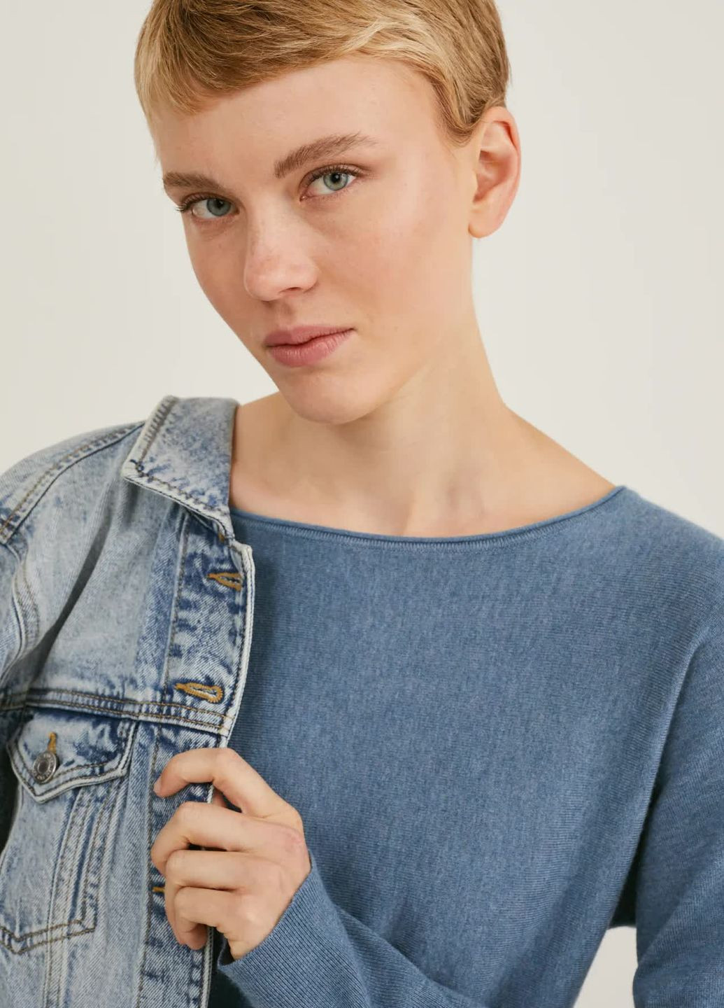 Блакитний демісезонний джемпер із віскози C&A