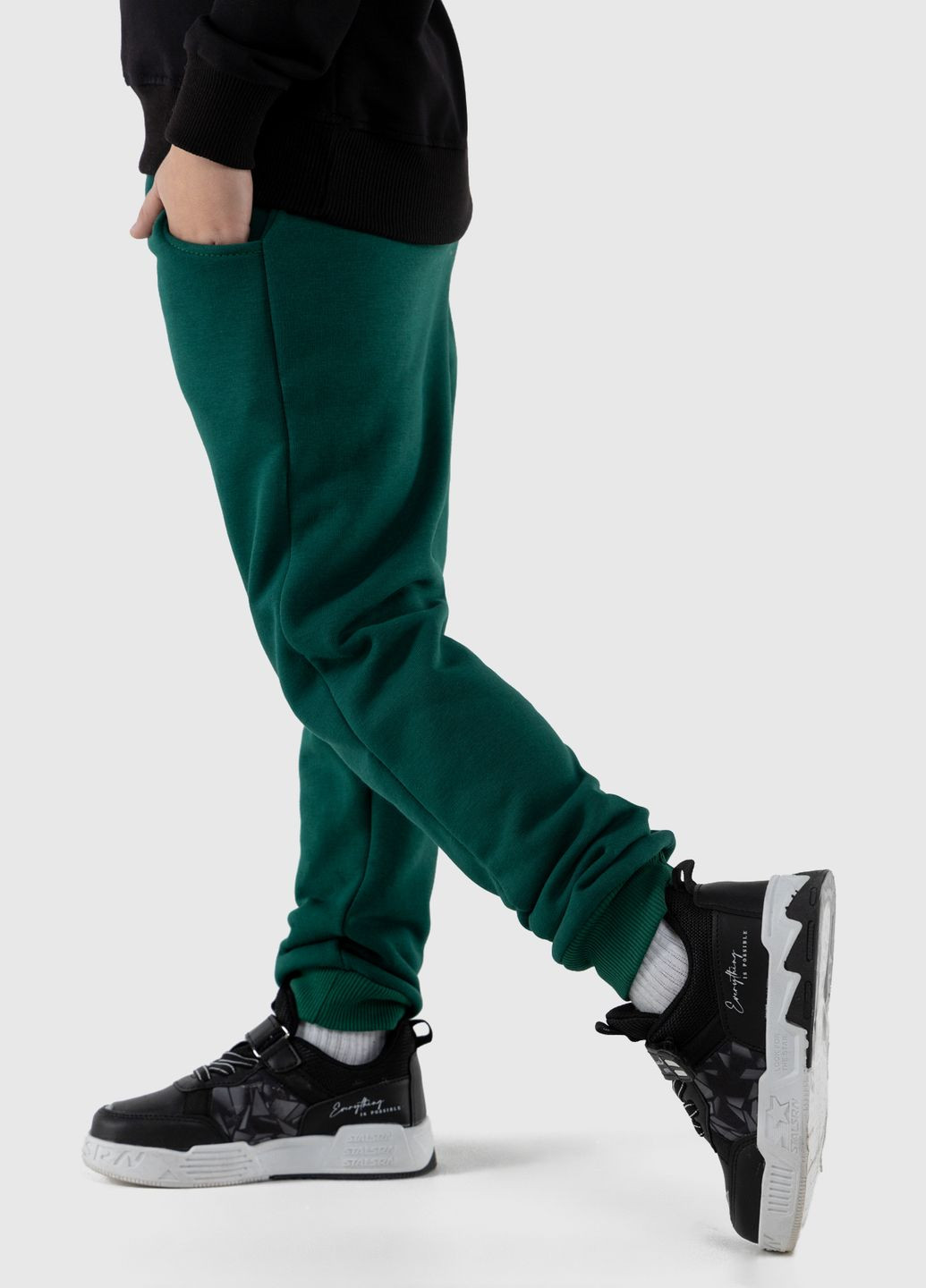 Зеленые спортивные зимние брюки Atabey