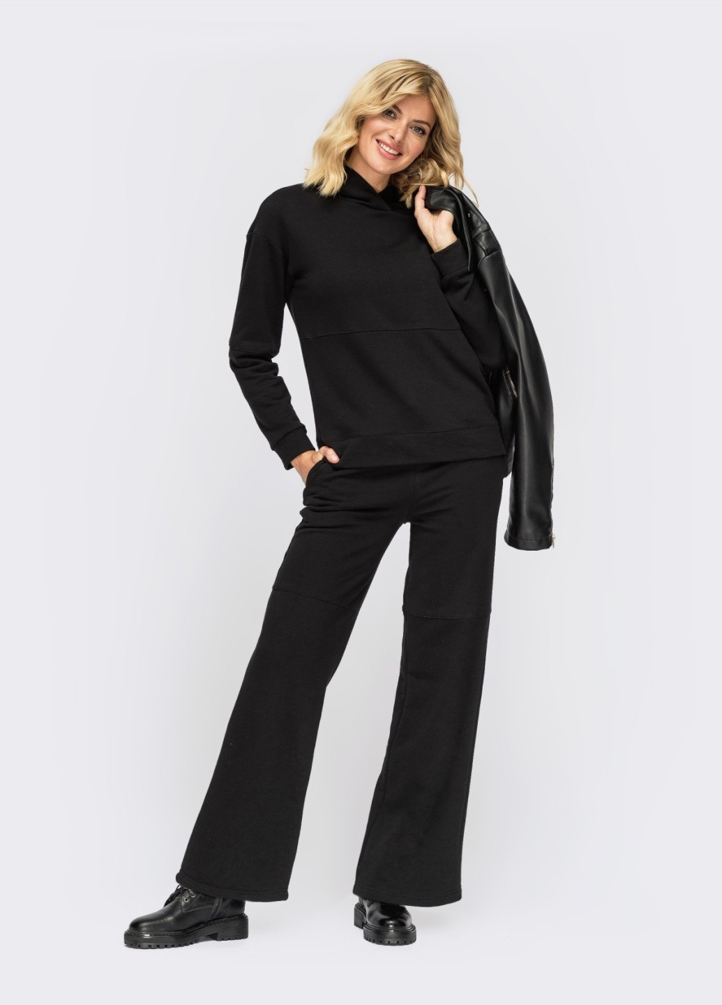 спортивный костюм с худи и брюками черный Dressa (269803345)