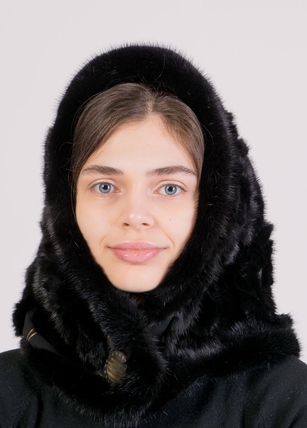 Жіночий стильний теплий норковий капюшон на голову Меховой Стиль роза (269901087)