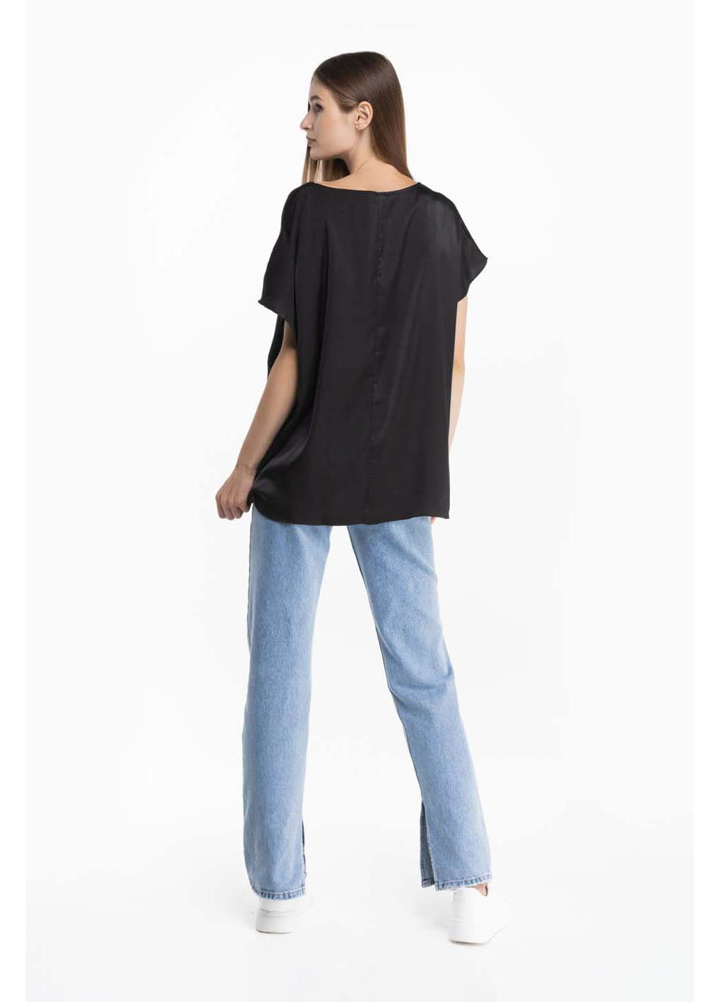 Чорна блузка Esay