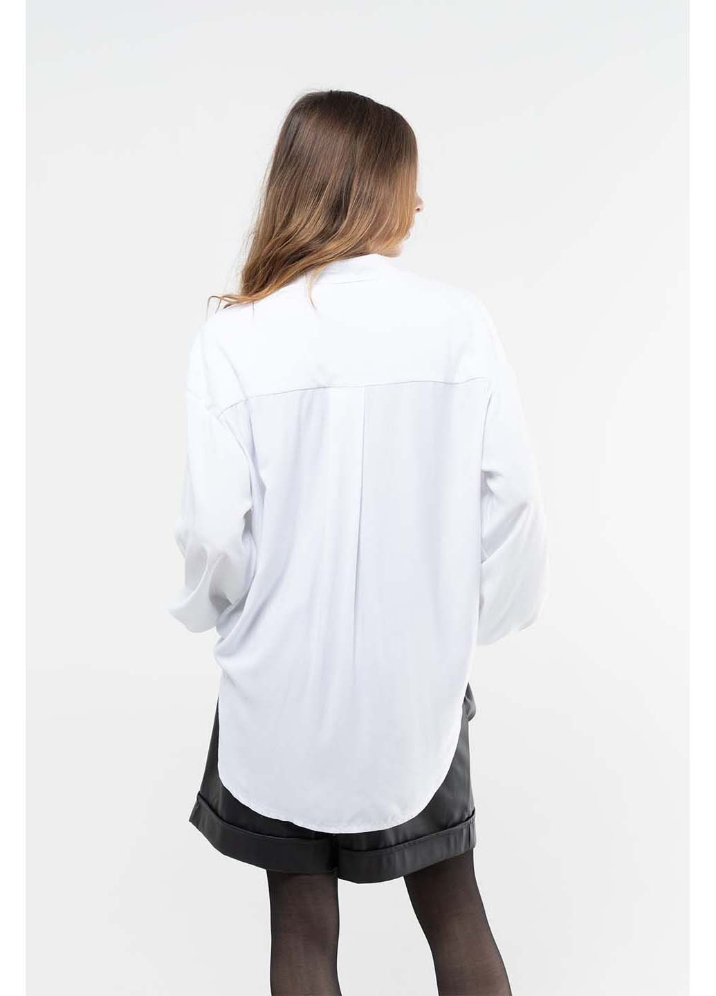Белая демисезонная блузка Onme