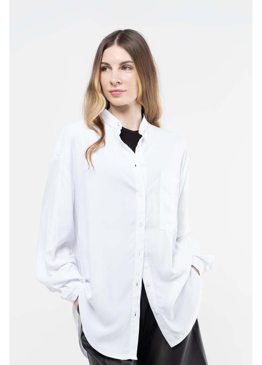 Белая демисезонная блузка Onme