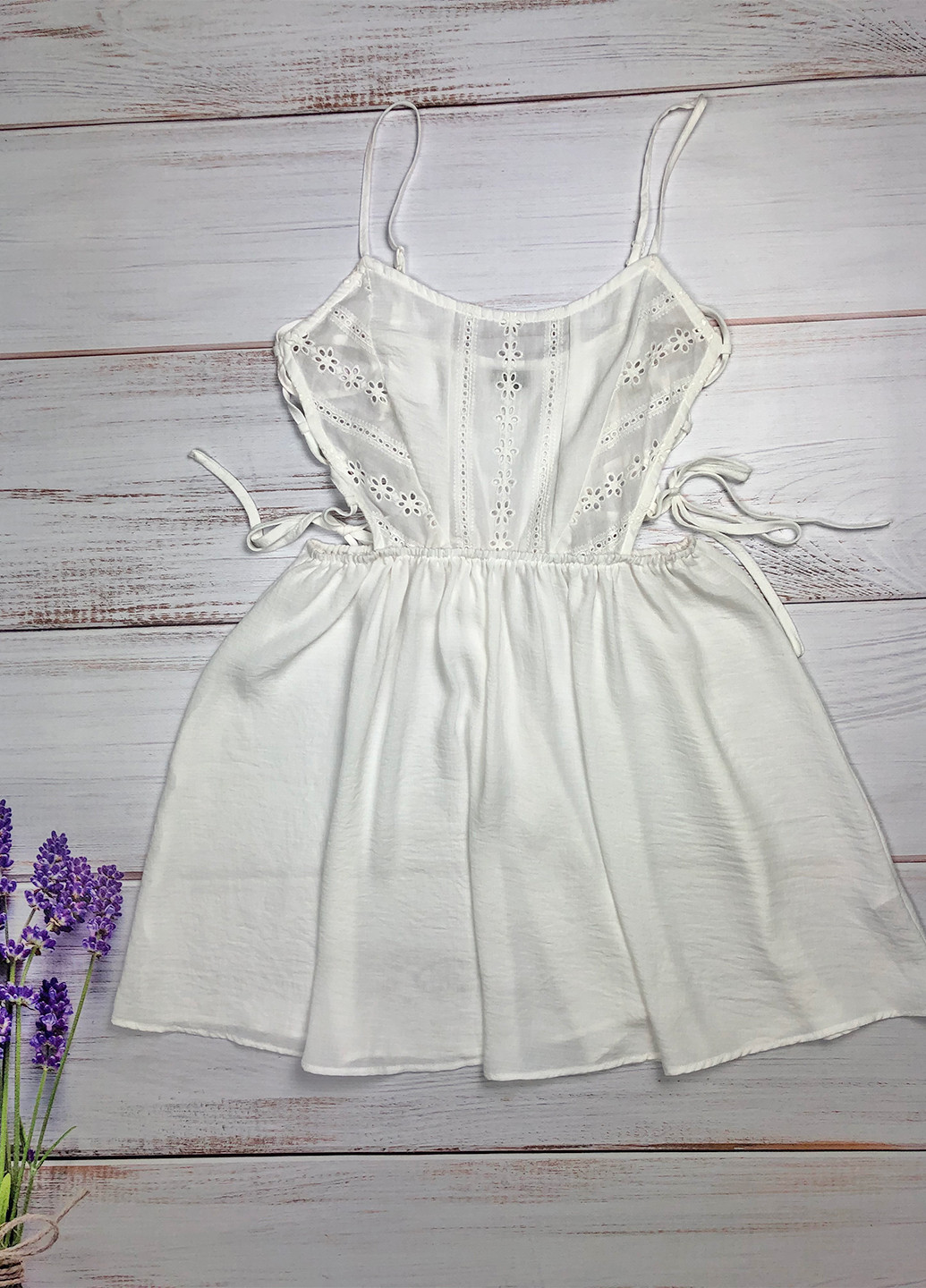 Білий кежуал жіноча літня міні сукня з відкритою спиною, з відкритими плечима Asos однотонна