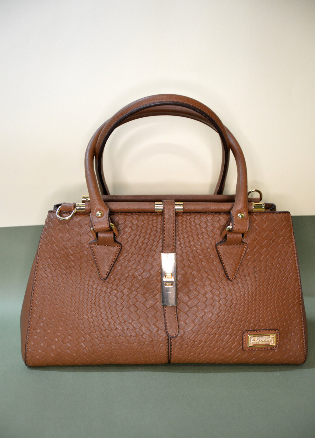 Сумка Elegant женская матовая Коричневый (1162) No Brand (270207270)