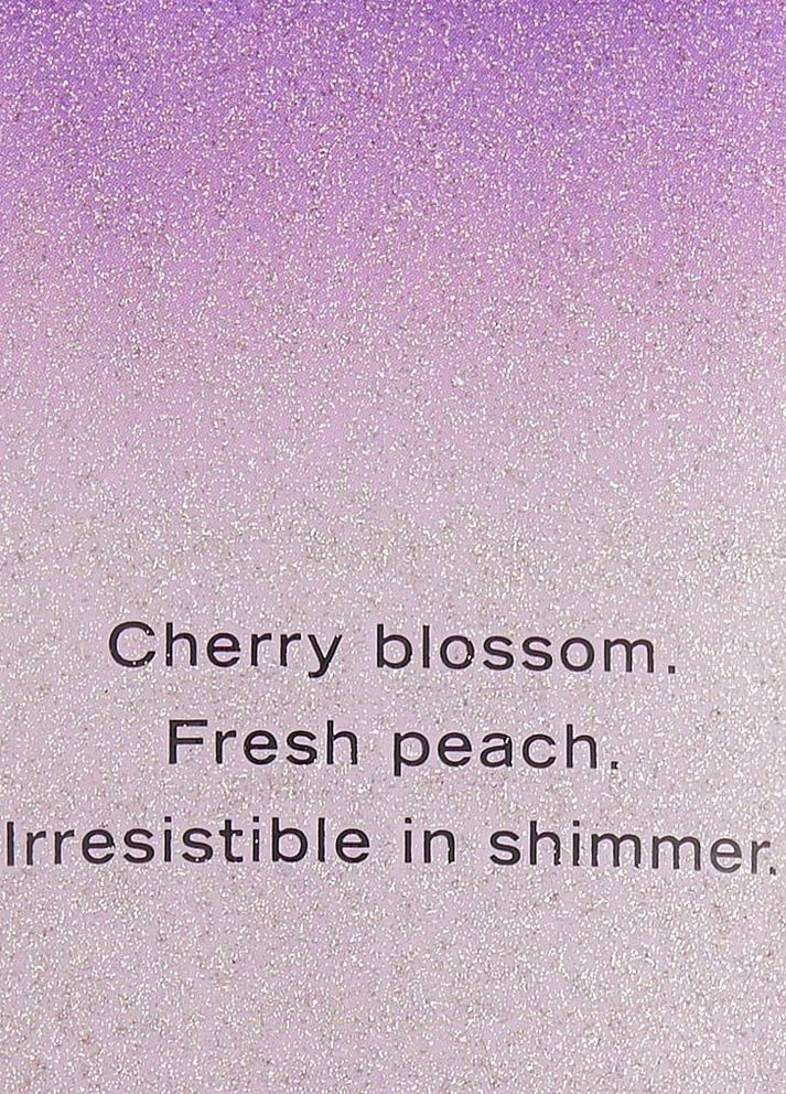 Лосьон для тела с шиммером Fragrance Lotion Love Spell Shimmer 236мл Victoria's Secret (270368788)