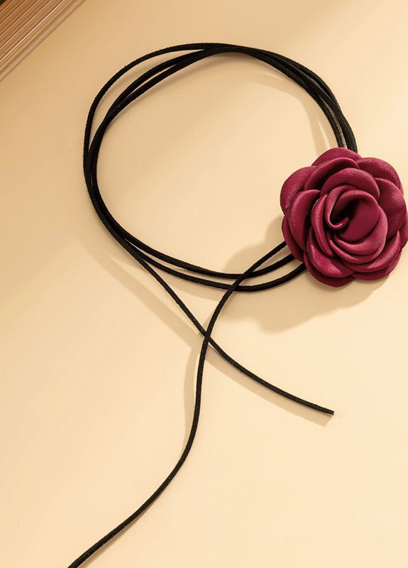 Чокер на шею Роза бордовая из атласа на замшевом шнурке No Brand (270365581)