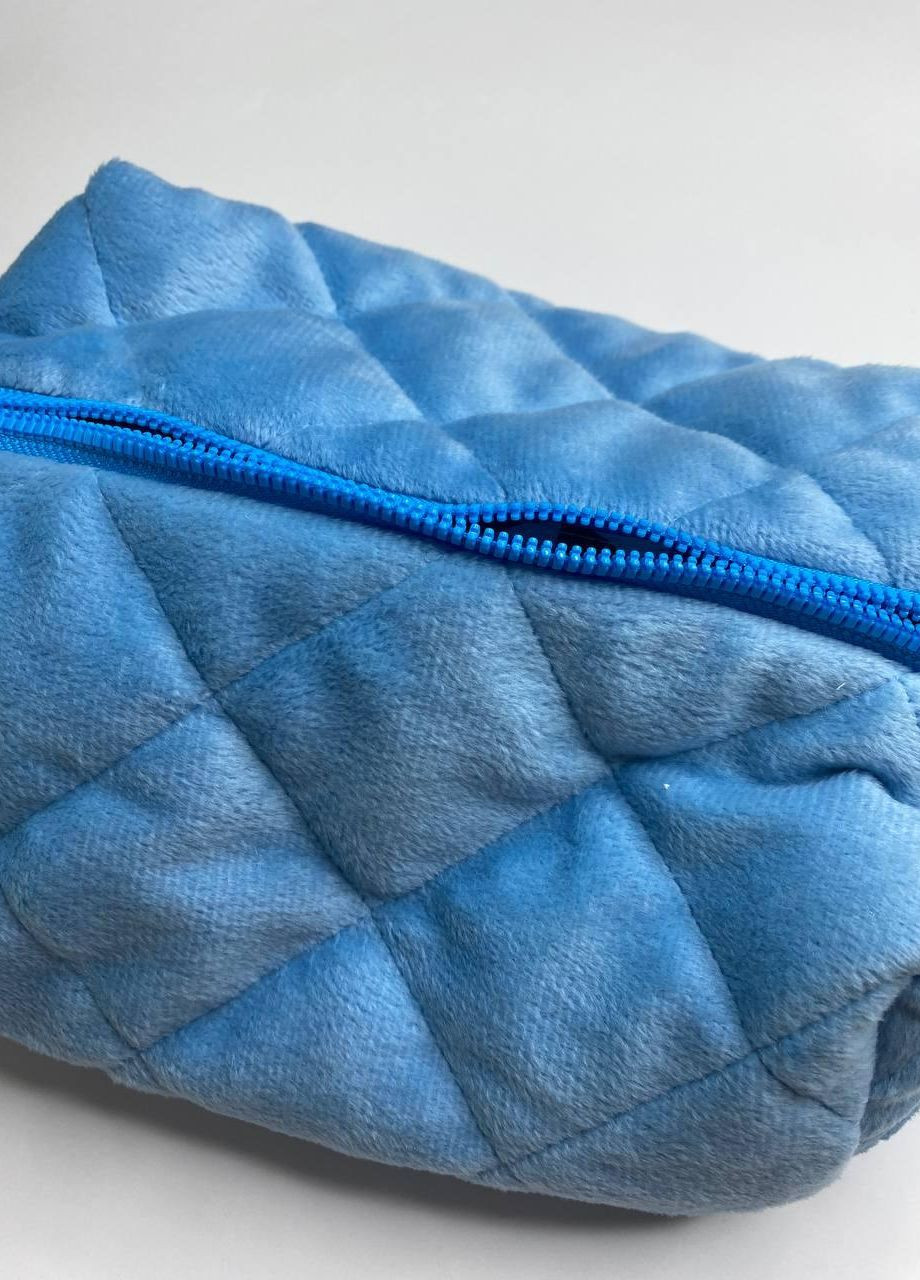 Плюшевая косметичка голубая No Brand (270846044)